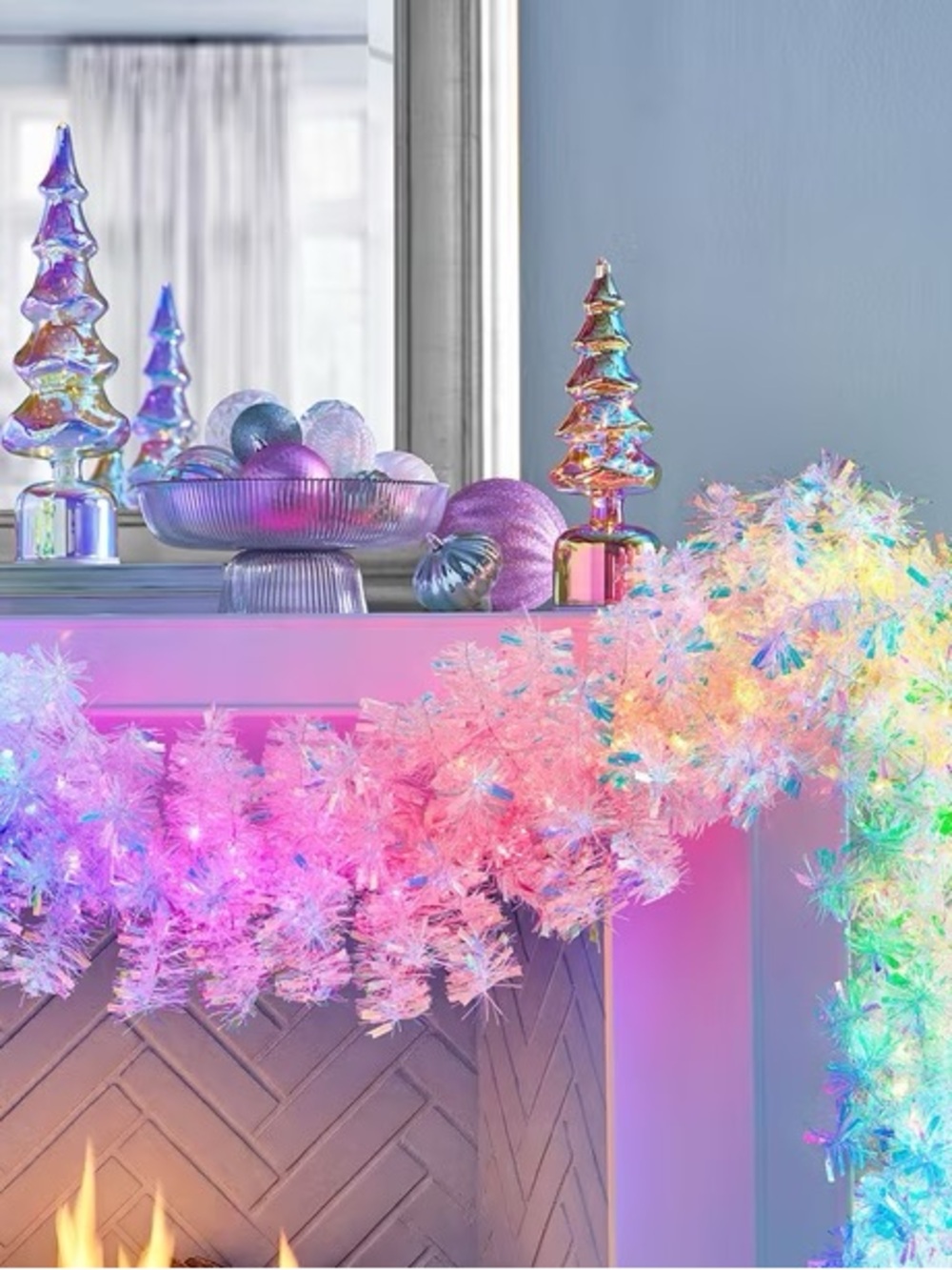 9' Pre-Lit Color Changing Tinsel Garland